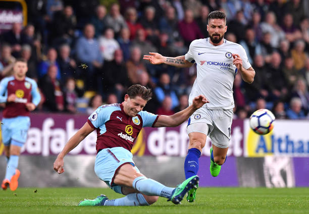 她计划在接 她计划在接